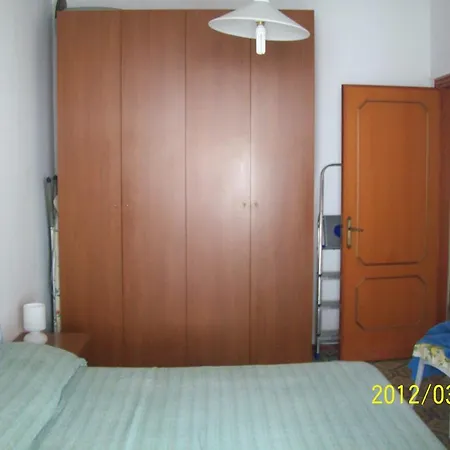 Adamas Apartment