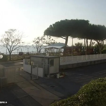Adamas Apartment